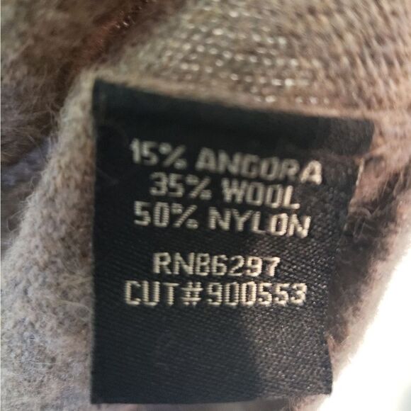 BCBGMAXAZRIA Angora/Wool Blend Sweater Pit to Pit 17" - Picture 5 of 5